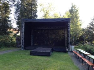 Bühnendach (Pult) 6x4m inkl. Traversen